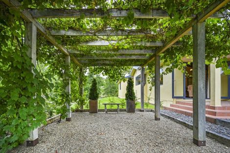 Photo of property in 1544 Kahuranaki Road, Kahuranaki, Havelock North, 4295