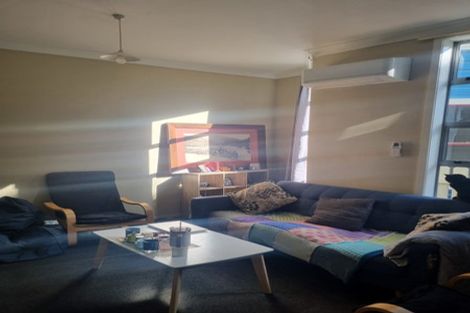 Photo of property in 19 Elizabeth Street, Mount Victoria, Wellington, 6011