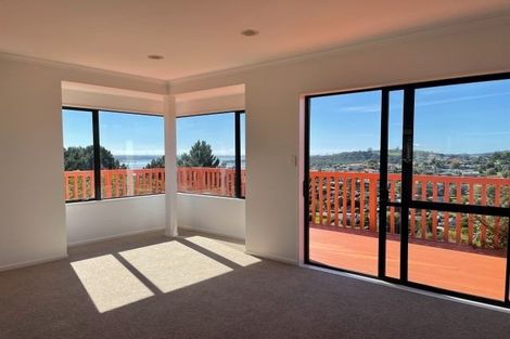 Photo of property in 18 Philomel Crescent, Bayswater, Auckland, 0622