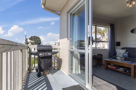 Photo of property in 5 Brighton Road, Waihi Beach, 3611