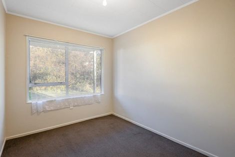 Photo of property in 10f3 Petherick Crescent, Johnsonville, Wellington, 6037