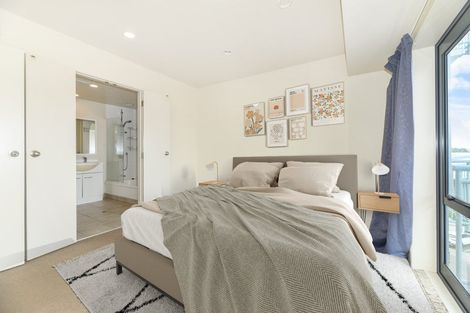 Photo of property in 3i/10 Crown Lynn Place, New Lynn, Auckland, 0600