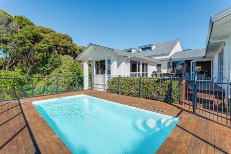 Photo of property in 23 Samwell Drive, Whitby, Porirua, 5024