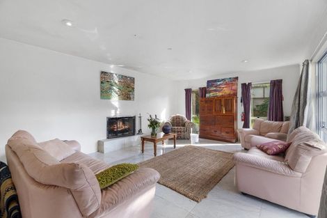 Photo of property in 14a Hinekohu Street, New Lynn, Auckland, 0600