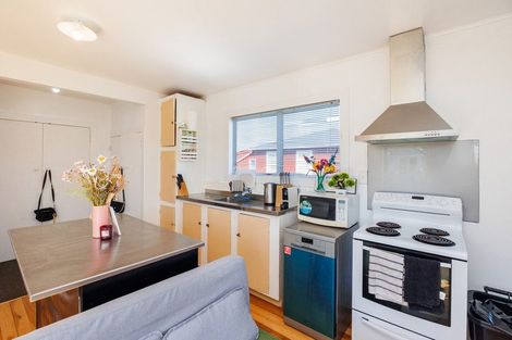 Photo of property in 10 Princess Street, Marton, 4710