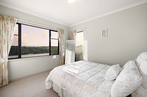 Photo of property in 21 Stonebridge Road, Temple View, Hamilton, 3289