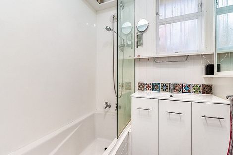 Photo of property in 19 Harold Crescent, Fordlands, Rotorua, 3015