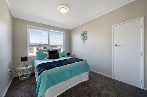Photo of property in 24 Killington Crescent, Mangere, Auckland, 2022
