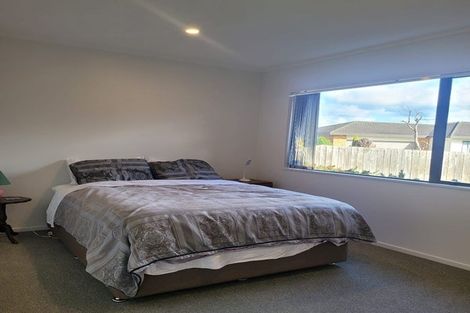 Photo of property in 27 Septimus Place, Henderson, Auckland, 0612