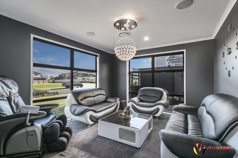 Photo of property in 300 Harbourside Drive, Karaka, Papakura, 2113