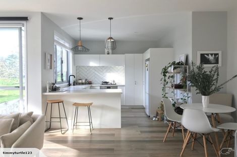 Photo of property in 17 Matau Close, Te Kauwhata, 3710