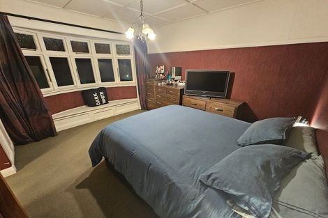 Photo of property in 95 Pohutukawa Street, Woburn, Lower Hutt, 5011