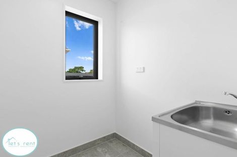 Photo of property in 33 Sunnypark Avenue, Rosehill, Papakura, 2113