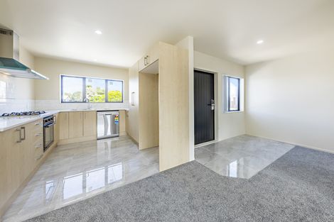 Photo of property in 59a Cedar Heights Avenue, Massey, Auckland, 0614