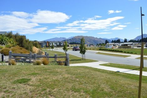 Photo of property in 3 Cluden Crescent, Wanaka, 9305