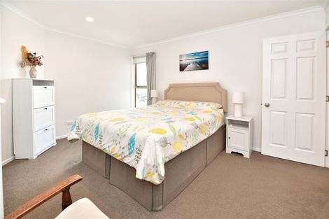 Photo of property in 43 Kensington Terrace, Gulf Harbour, Whangaparaoa, 0930