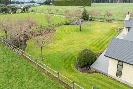 Photo of property in 24 Mckinnon Road, Edendale, Wyndham, 9893