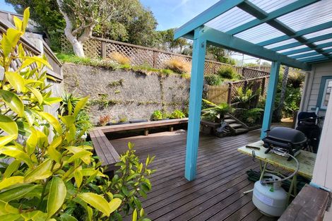 Photo of property in 119 Creswick Terrace, Northland, Wellington, 6012