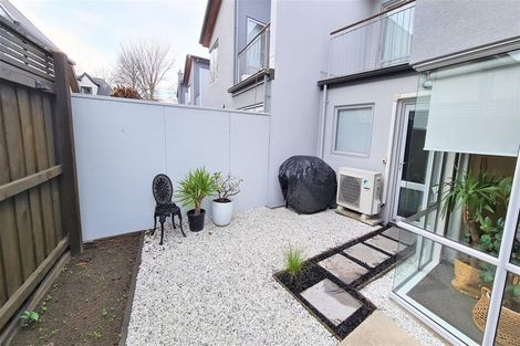 Photo of property in 19d Darvel Street, Riccarton, Christchurch, 8011