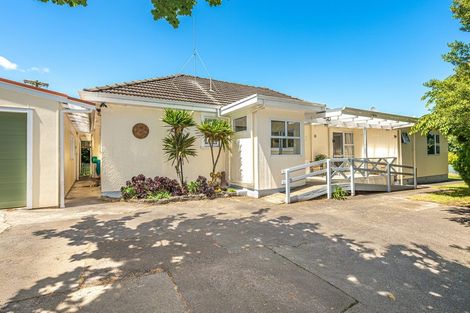 Photo of property in 6 Bristow Street, Saint Johns Hill, Whanganui, 4501