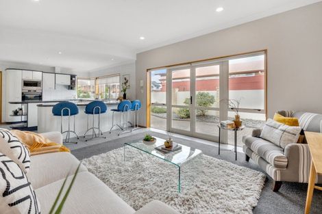 Photo of property in 1/16 Hattaway Avenue, Bucklands Beach, Auckland, 2012