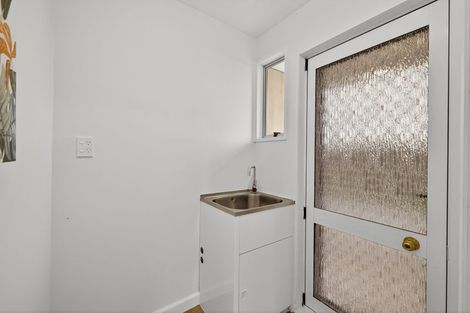 Photo of property in 1/72a Cuffs Road, Wainoni, Christchurch, 8061