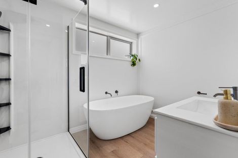 Photo of property in 189 Main Street, Greytown, 5712