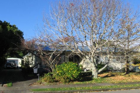 Photo of property in 9 Leybourne Avenue, Waikanae, 5036