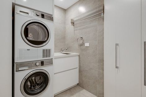 Photo of property in 31 Waterside Crescent, Gulf Harbour, Whangaparaoa, 0930