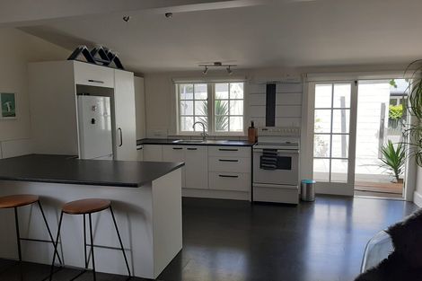 Photo of property in 140 Hastings Street, Sydenham, Christchurch, 8023