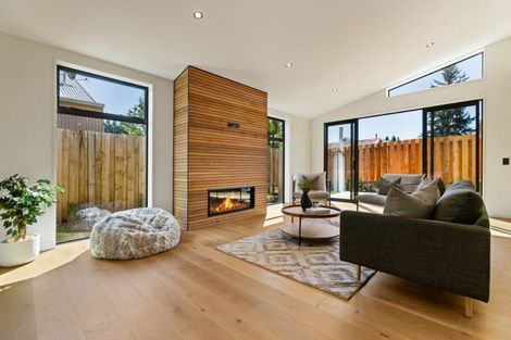 Photo of property in 1/61 Eely Point Road, Wanaka, 9305