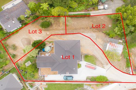 Photo of property in 12 Crystal Avenue, Glendene, Auckland, 0602