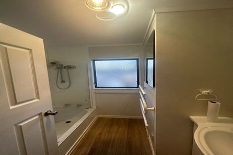 Photo of property in 6/26 Queen Mary Avenue, New Lynn, Auckland, 0600