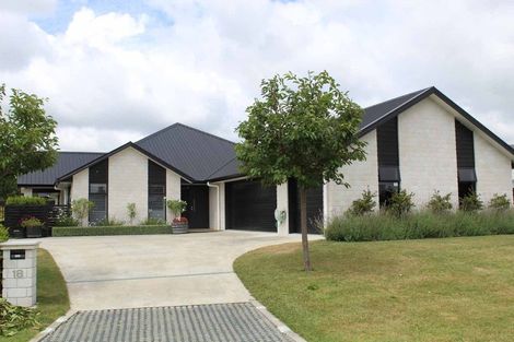 Photo of property in 18 Homestead Lane, Cambridge, 3434