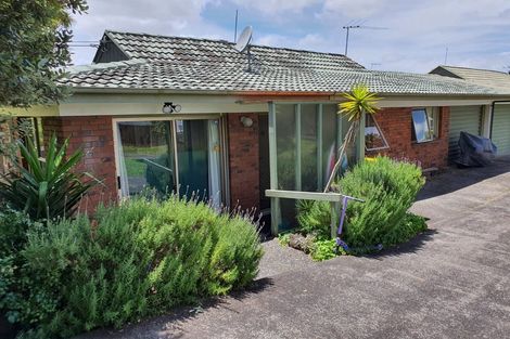 Photo of property in 35a/1 Coniston Avenue, Te Atatu South, Auckland, 0610