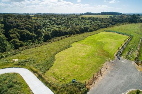 Photo of property in 15 Chatfield Lane, Aokautere, 4471