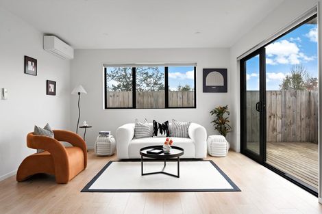 Photo of property in 22b Aorangi Place, Birkenhead, Auckland, 0626