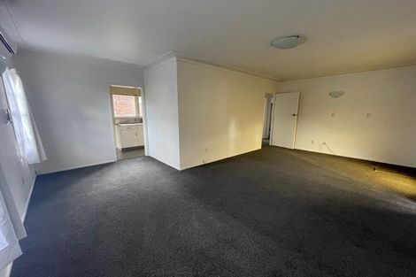 Photo of property in 3/256 Great South Road, Manurewa, Auckland, 2102