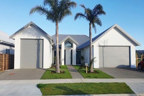 Photo of property in 77 Leeward Drive, Whitianga, 3510