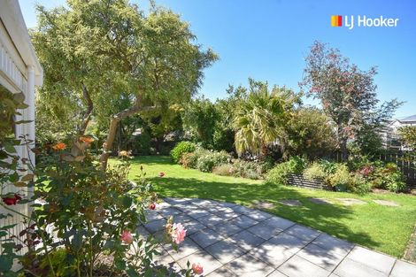Photo of property in 13b Royal Crescent, Saint Kilda, Dunedin, 9012