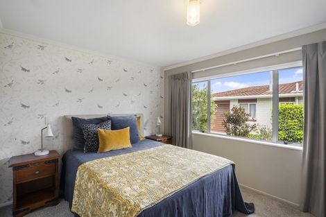 Photo of property in 3 Union Street, Merrilands, New Plymouth, 4312