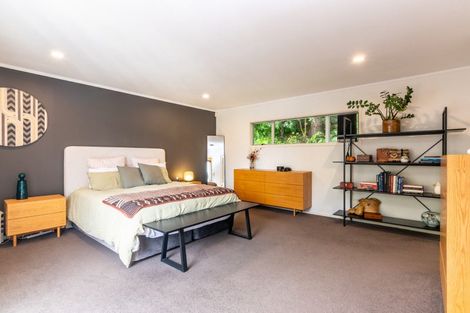 Photo of property in 83 Pleasant Road, Glen Eden, Auckland, 0602