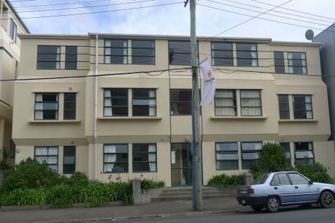 Photo of property in Te Awhina Apartments, 10/22u Sussex Street, Mount Cook, Wellington, 6021
