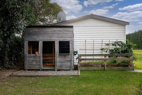 Photo of property in 97 Benmore Avenue, Cloverlea, Palmerston North, 4412