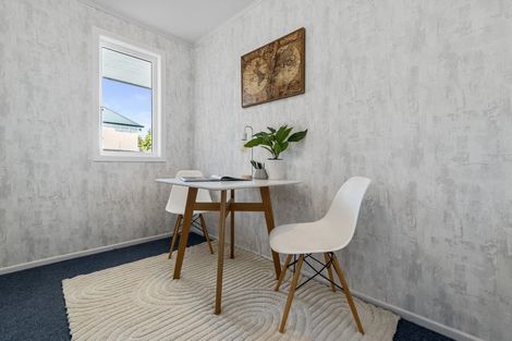 Photo of property in 6 Queen Street, Cambridge, 3434