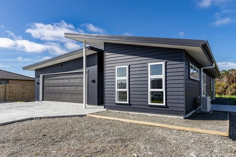 Photo of property in 6 Holly Robinson Place, Hokitika, 7882