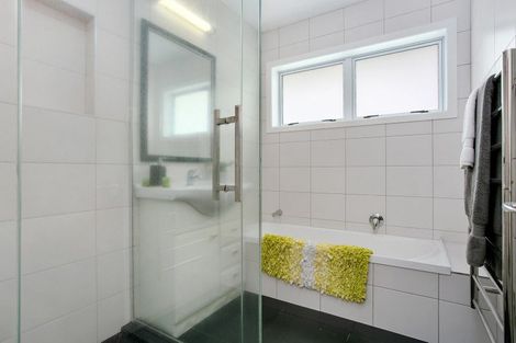 Photo of property in 62 Hall Street, Cambridge, 3434