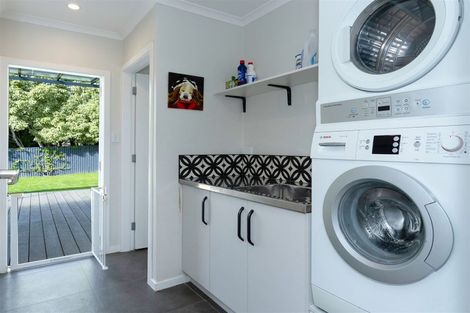 Photo of property in 16 Glen Street, Levin, 5510