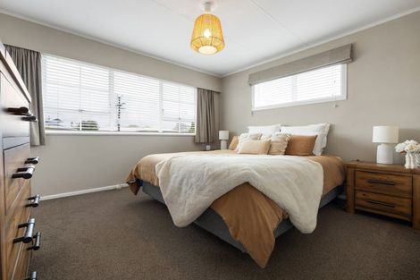 Photo of property in 32 Cecil Street, St Andrews, Hamilton, 3200