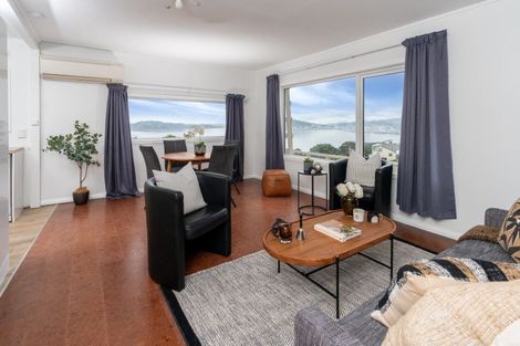 Photo of property in 72u2 Homebush Road, Khandallah, Wellington, 6035